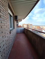 Piso  San josé. Avenida san josé  cesáreo alierta, 4 dormitorios, reformar, gara