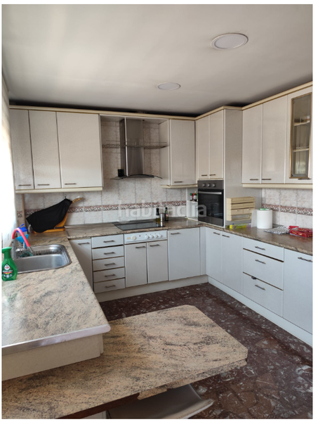 Foto 3b44908c-0a52-4569-9a94-f532a88938af. Piso Valdefierro, piso triplex, 5 dormitorios, 3 baños, garaje en Zaragoza