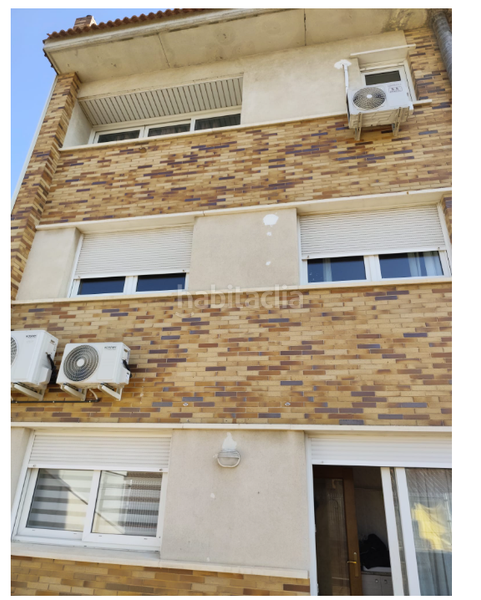Foto 42aa0144-df34-49d2-8b99-cfc98890db40. Piso Valdefierro, piso triplex, 5 dormitorios, 3 baños, garaje en Zaragoza