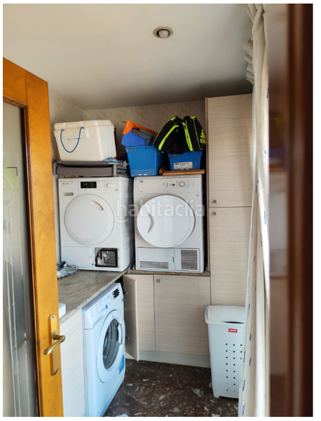 Foto 90c94d84-9313-4943-9e9a-918927d24024. Piso Valdefierro, piso triplex, 5 dormitorios, 3 baños, garaje en Zaragoza