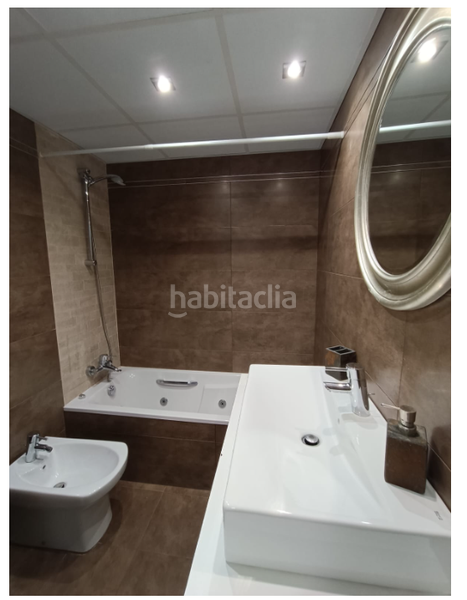 Foto cd4128ca-7e65-4b14-9d45-2b07c24c02cc. Pis amb calefacció a Santa Isabel Zaragoza