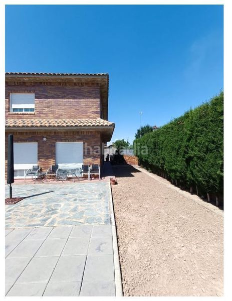 Foto 4a96acfd-28b0-46c5-8e2c-619e27614fe1. Casa a Cadrete