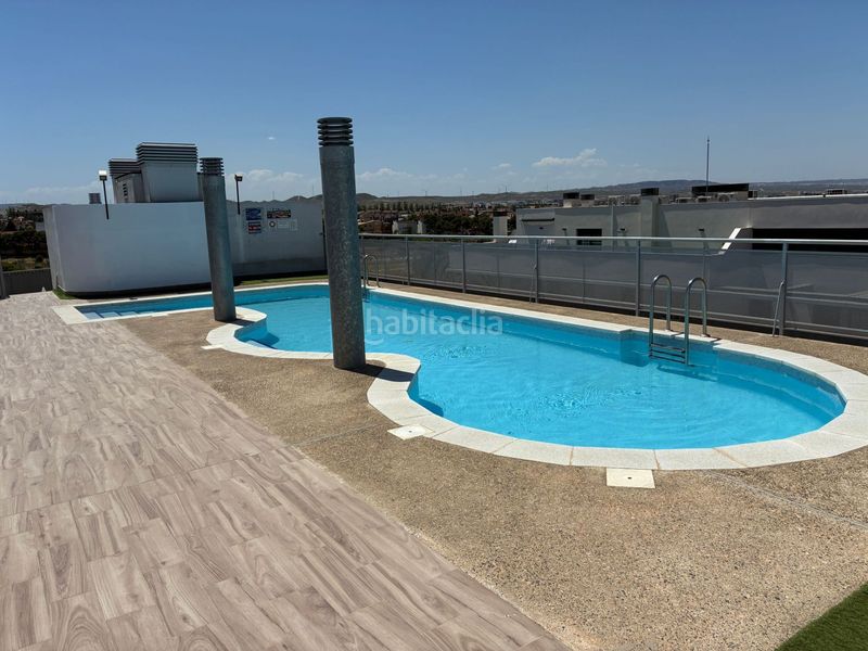 Foto 93ba7546-53c6-4fe3-99de-8933910acb0d. Pis amb calefacció piscina a Valdefierro Zaragoza