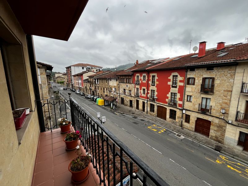 Foto e5e16433-6f95-42a8-b8ac-44d48f49bedb. Pis amb calefacció a Elorrio