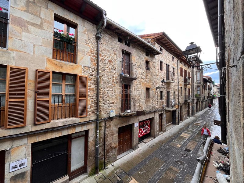 Foto d1ec89ee-d322-437d-a5e0-b1496d126008. Pis a Elorrio
