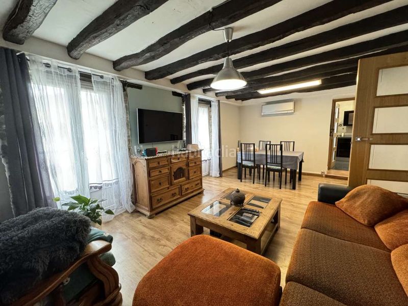 Foto 5dbe950f-5125-4269-a122-6a418e212817. Casa amb calefacció aparcament a Bergara