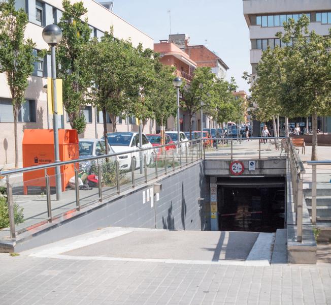 Foto 75aef126-4524-458a-8d7a-ec3daa4ae90a. Location parking voiture dans Sant miquel Granollers