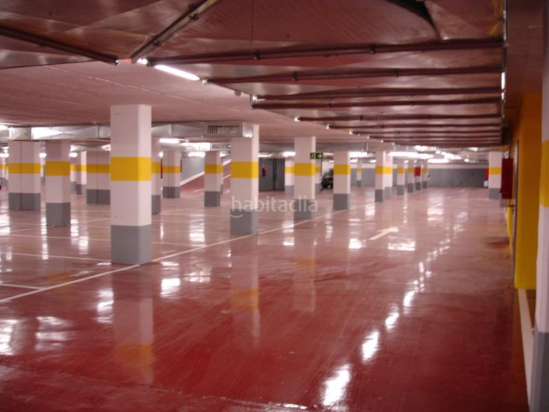 Foto f58202c8-1d58-4011-9184-cf02823f7e59. Location parking voiture dans Sant miquel Granollers