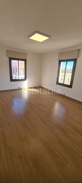 Foto 5792a0bd-ae42-4e38-8076-1207a2535590. Affitto ufficio in Raval Barcelona