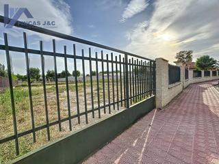 Terreno residencial  Camino camino de la estación, 2. Parcela exclusiva en urbanización de alto standing en utebo