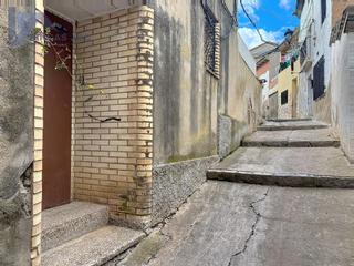 Casa  Calle castillo. Casa de pueblo para rehabilitar