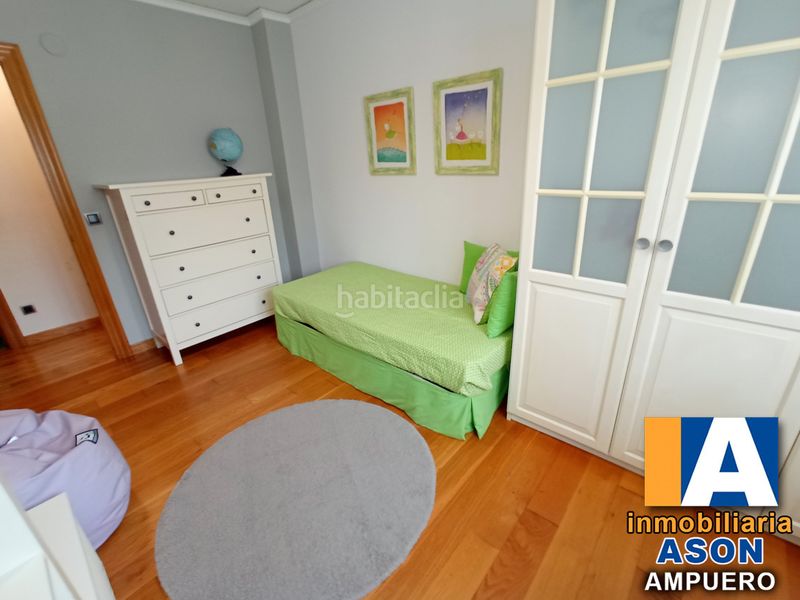 Foto e74252f2-cb99-430b-89dd-ed2d80a444c3. Alquiler piso en Ampuero