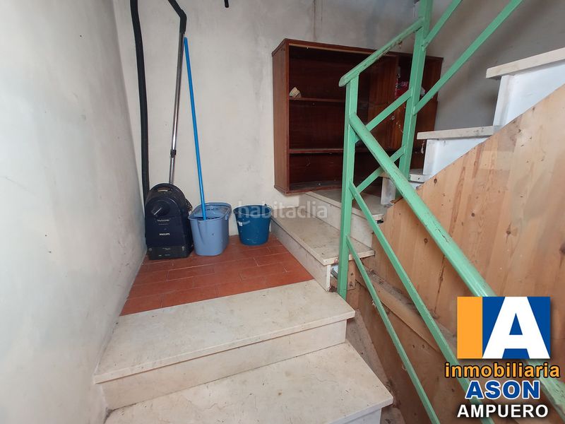 Foto 679d89d8-c0c3-49b8-b1fc-9d1c68d93549. Casa amb aparcament a Ampuero