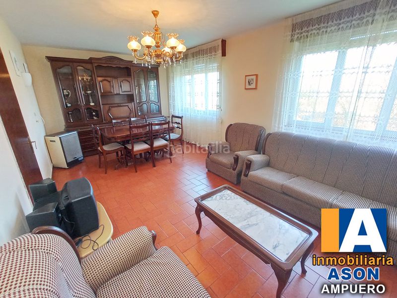 Foto 8c6e05fc-2eb1-4de0-a073-745d7d3d4bdc. Casa amb aparcament a Ampuero