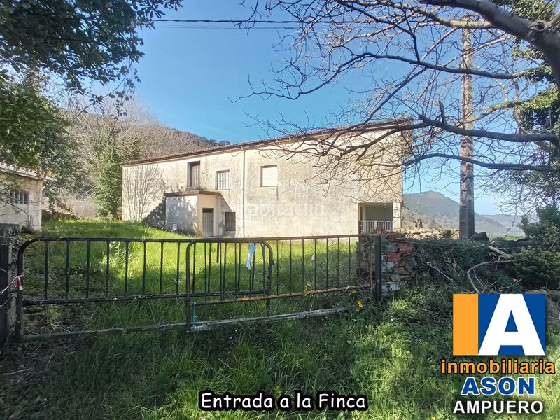 Foto b28284a4-9f4f-4cd7-905b-34d11a1df0ca. Casa amb aparcament a Ampuero