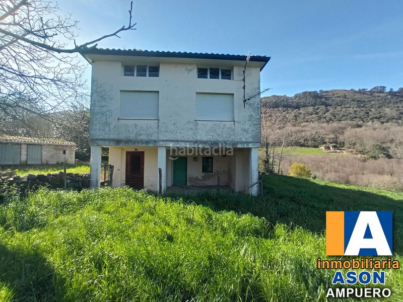 Foto be203f10-9599-4a67-8858-ff5f6641c38b. Casa amb aparcament a Ampuero