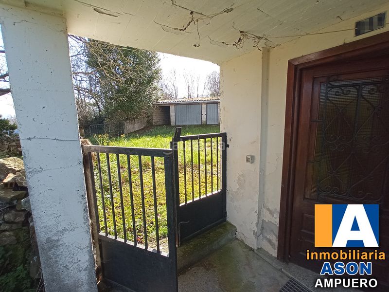 Foto ef62b8da-42f5-4115-9f6f-749818f9ccd2. Casa amb aparcament a Ampuero