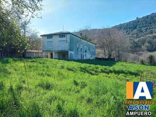 House in Ampuero