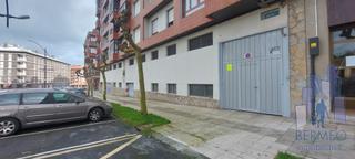 Parking voiture  Zubiaur-tar kepa kalea. Zubiaur tar kepa kalea