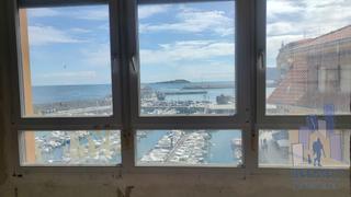 Pis  Arostegi kalea. Gran panorámica del puerto