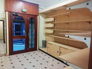 Location Local commercial  Etxebarria-tar kresentzi kalea. Etxebarria tar kresentzi
