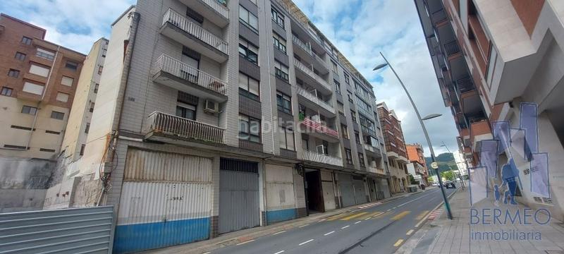 Foto 3e412059-9701-45c2-8a29-f34be3bea46f. Piso  con ascensor de 3 habitaciones, 2 baños y patio en Bermeo