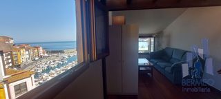 Flat  Arostegi kalea. En el puerto de bermeo