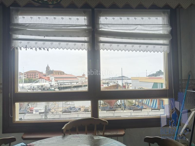 Foto a6fbd190-ffad-4405-a752-fba78b31aee6. Pis amb calefacció aparcament a Bermeo