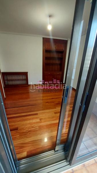 Foto 1a0e0853-9b6b-49b2-85e3-60cd5c116481. Affitto appartamento con riscaldamento parcheggio in Vigo