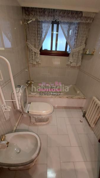 Foto a044d66a-7b46-41a0-8c9a-ae0f04c4491d. Rent flat with heating parking in Plaza Independencia Vigo