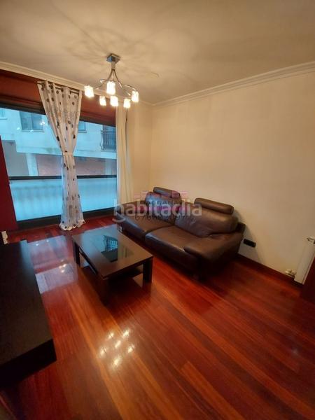 Foto 4b026b47-82a1-4a76-8897-14be47bb5650. Rent flat in avenida da hispanidade 93i in O Castro Vigo