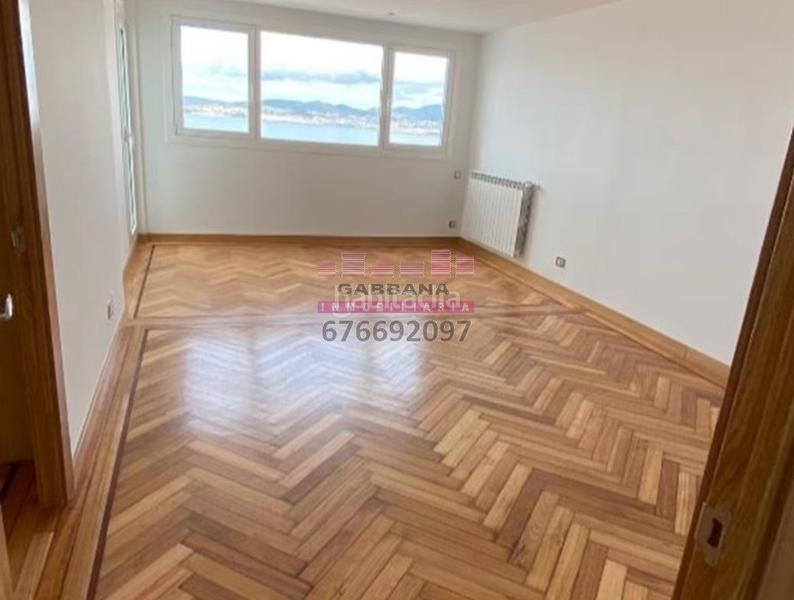 Foto cd34c534-c812-4f13-87c9-c0c147492fb6. Rent flat with heating in Berbés - Peritos Vigo