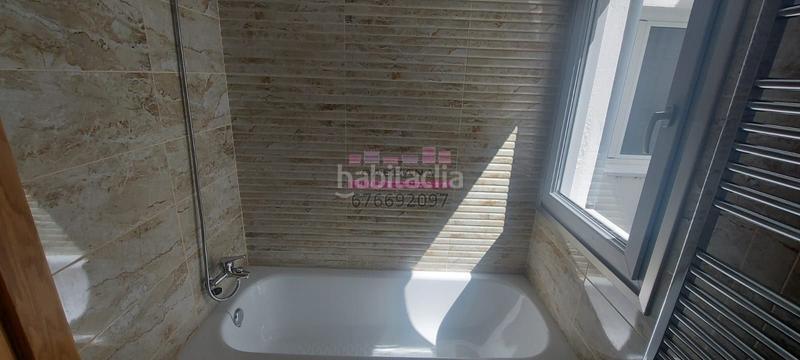 Foto 11021304-475e-4088-9b83-456cc998182c. Alquiler piso en Berbés - Peritos Vigo