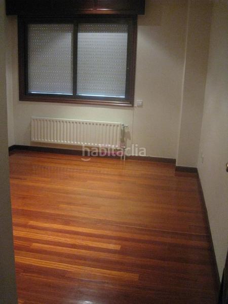 Foto 03619140-2255-4339-b47c-0a423da2dd77. Affitto appartamento con riscaldamento parcheggio in Vigo