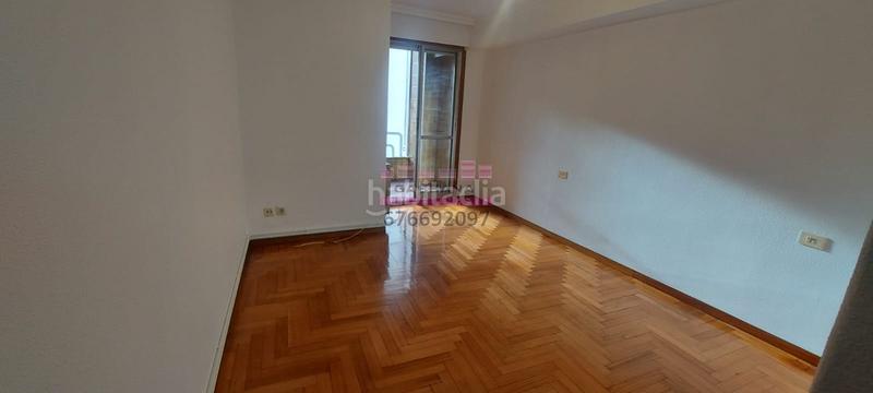 Foto dcba5cad-95ec-4db1-8228-790c9e486dbf. Affitto appartamento con riscaldamento parcheggio in Vigo