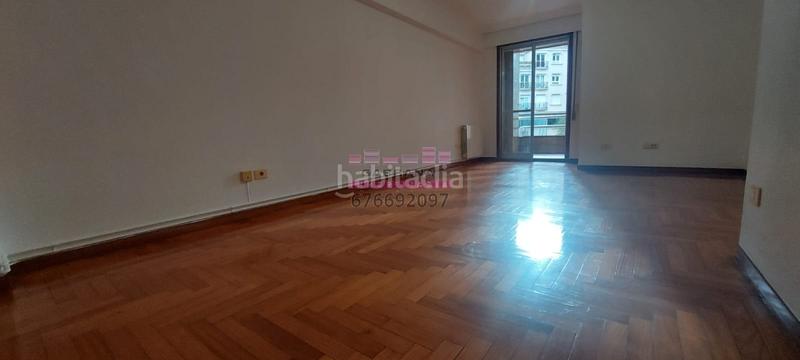 Foto e01d793e-35c9-493b-9cdb-eee65956c7d2. Affitto appartamento con riscaldamento parcheggio in Vigo