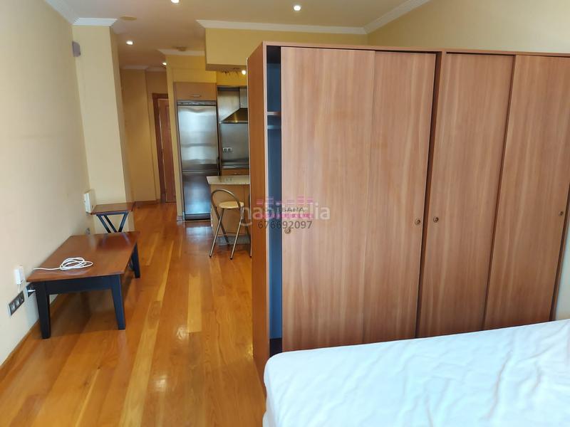 Foto 5163d22d-408b-439f-a17f-b6951ef2b0e2. Alquiler estudio en Centro - Areal Vigo