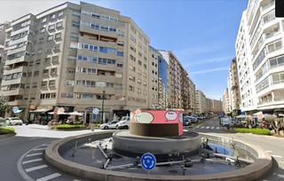 Location Appartement  Rúa de rosalía de castro. Zona centro / reformado