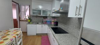 Location Appartement  Rúa travesía de vigo. Cc. vialia / llorones - ideal para compartir!
