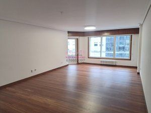 Location Appartement à Rúa de rosalía de castro 53. Zona centro - reformado por completo - calefaccion central