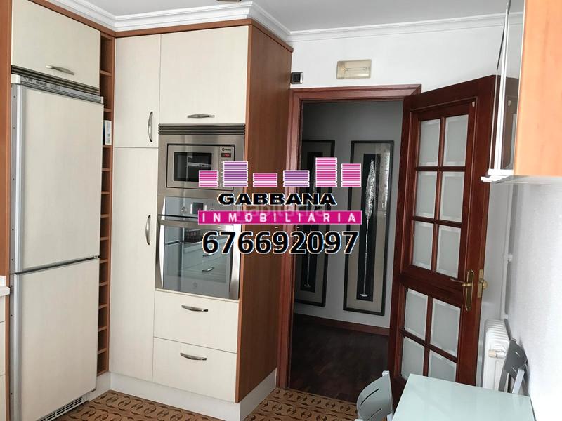 Foto 65a94e7b-4a82-4f72-a73d-34d696f81e42. Location appartement avec parking dans As Travesas - Balaidos Vigo