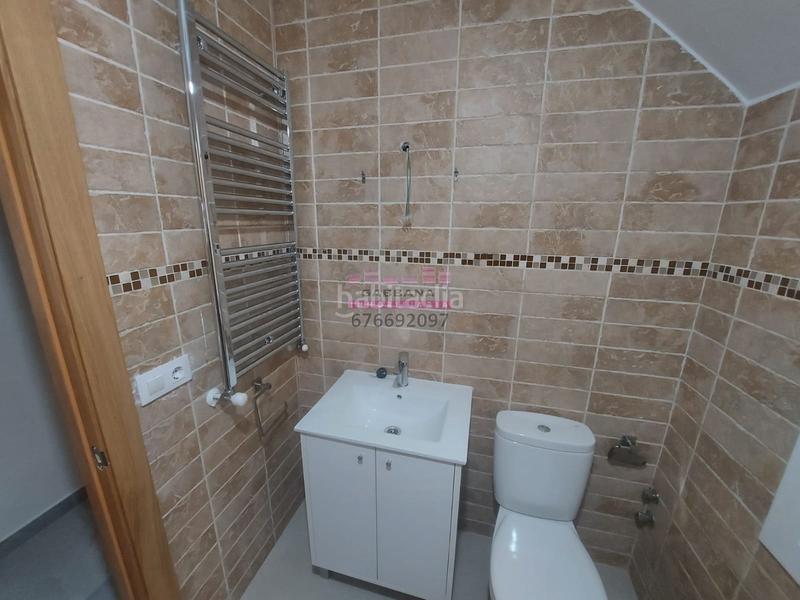 Foto 0ed03da8-583c-4ae5-b832-bd7cd9bad523. Location appartement dans Berbés - Peritos Vigo