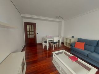 Miete Etagenwohnung in Rúa de barcelona 61. Próximo a plaza españa - equipado