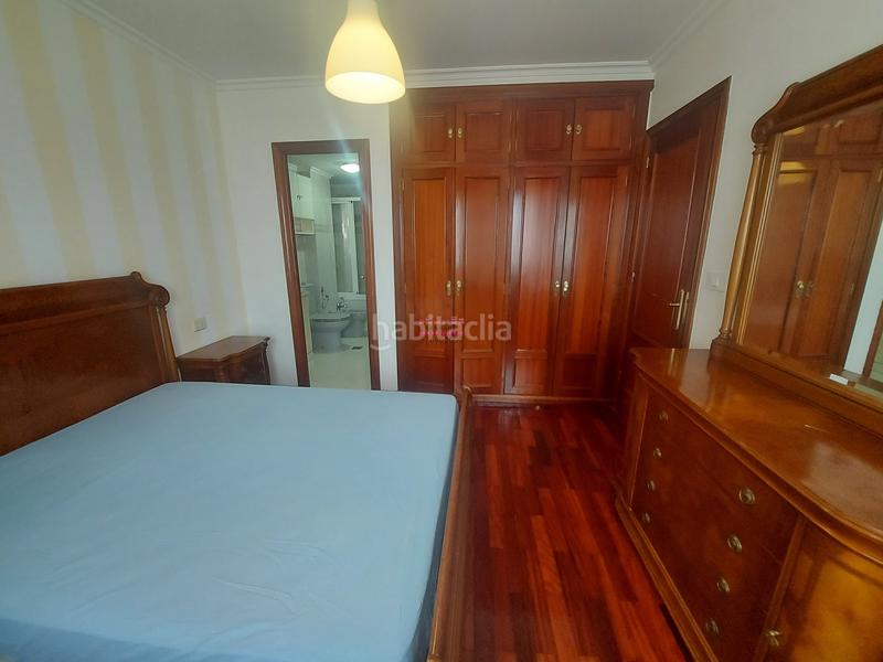 Foto 8f9fe3b9-0bf4-4c88-8940-110efb90ac40. Affitto appartamento con parcheggio in O Castro Vigo