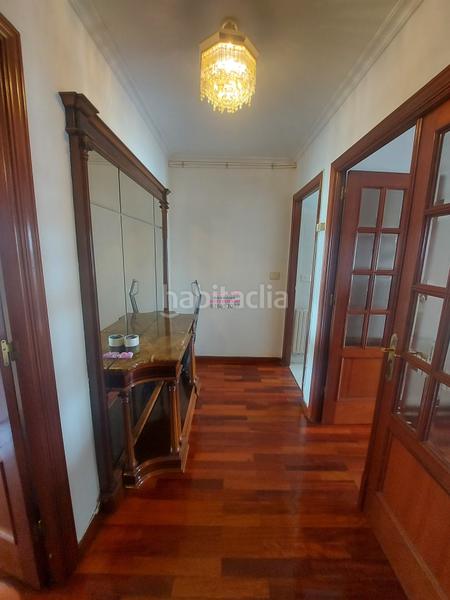 Foto 210fe0f7-7d7f-49bf-a698-4b5554f8d8ee. Miete etagenwohnung mit parking in O Castro Vigo