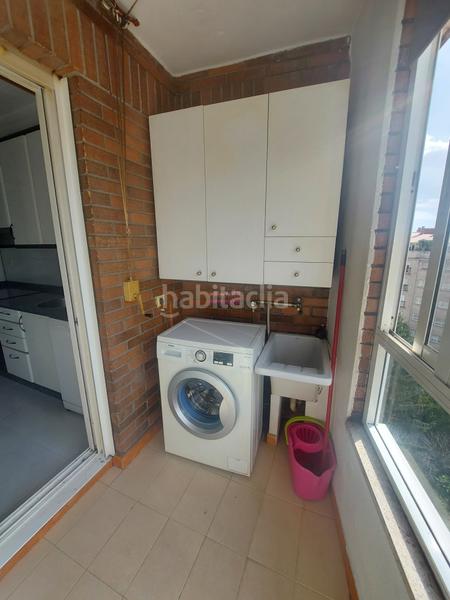 Foto 80f605b8-57ce-4e34-b9f4-2e6217f2d43f. Miete etagenwohnung mit parking in O Castro Vigo