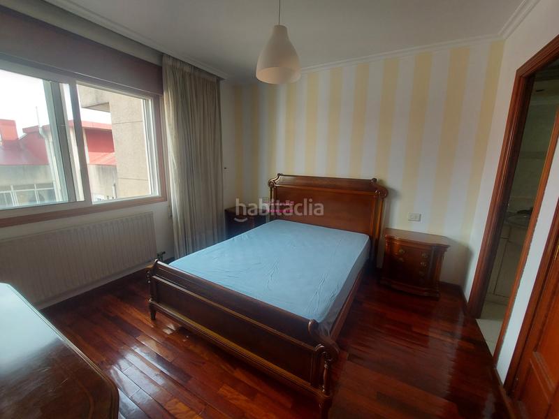 Foto 7c3fdccf-69a1-4ce1-96d5-704ab92b7fa9. Lloguer pis amb aparcament a O Castro Vigo