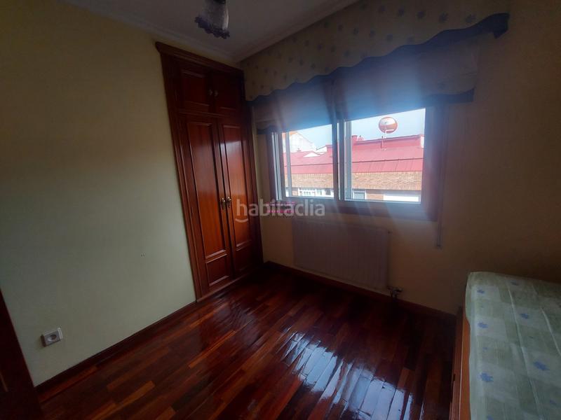 Foto a1fce98e-3af8-47e6-bd61-63821a54d568. Lloguer pis amb aparcament a O Castro Vigo