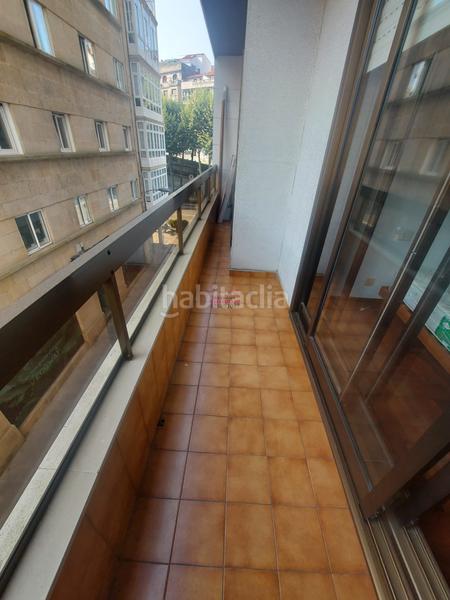 Foto c8b226e1-0b8c-4c3c-8eaf-74c43ac96493. Alquiler piso zona centro . parking y trastero en Vigo