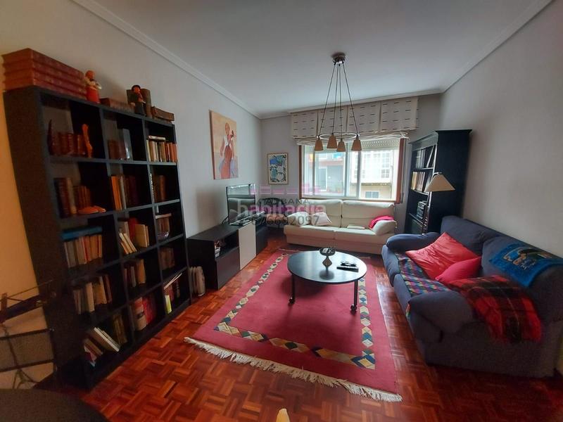 Foto c28a8b94-5660-4d0f-9618-fa97cf8a9f6a. Location appartement avec chauffage dans Plaza España - Corte Inglés Vigo